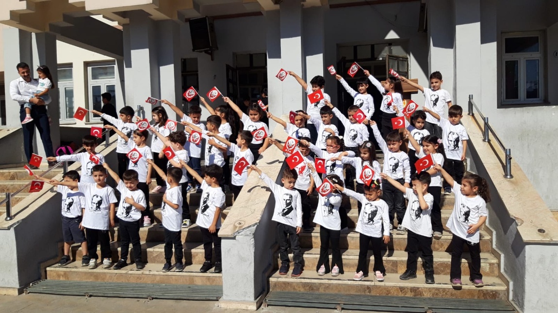 29 Ekim Cumhuriyet Bayramını büyük bir coşkuyla kutladık.